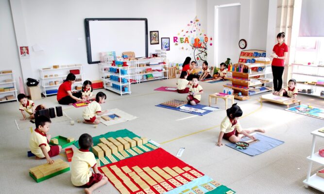 Cách dạy con tự lập từ nhỏ chỉ trong 5 bước, bạn đã biết chưa? 3 cách dạy con tự lập từ nhỏ