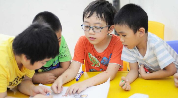 Cách dạy con tự lập từ nhỏ chỉ trong 5 bước, bạn đã biết chưa? 5 cách dạy con tự lập từ nhỏ