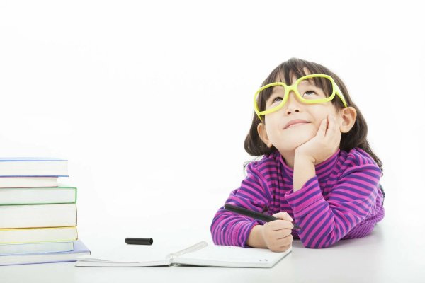 3 thói quen giúp bé nâng cao tư duy phản biện hàng ngày 7 tư duy phản biện