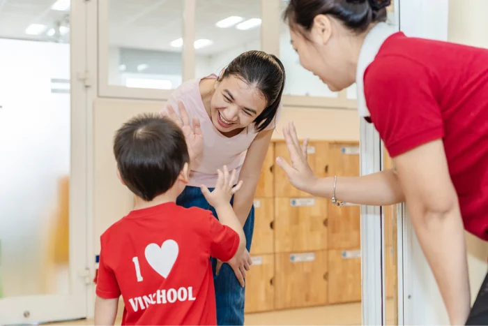 cách giúp trẻ phát triển ngôn ngữ